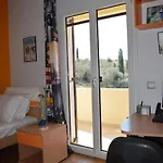 Elm Villa