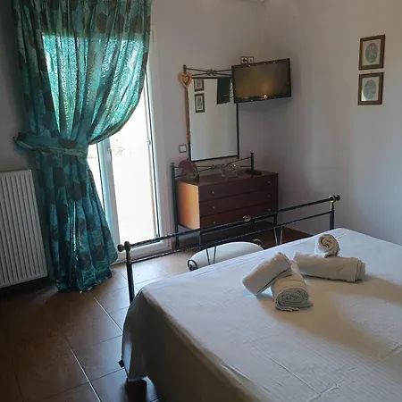 Elm Villa *
