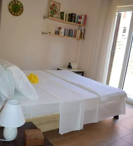 Villa Elm *