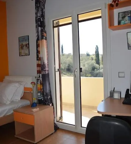 Elm Villa